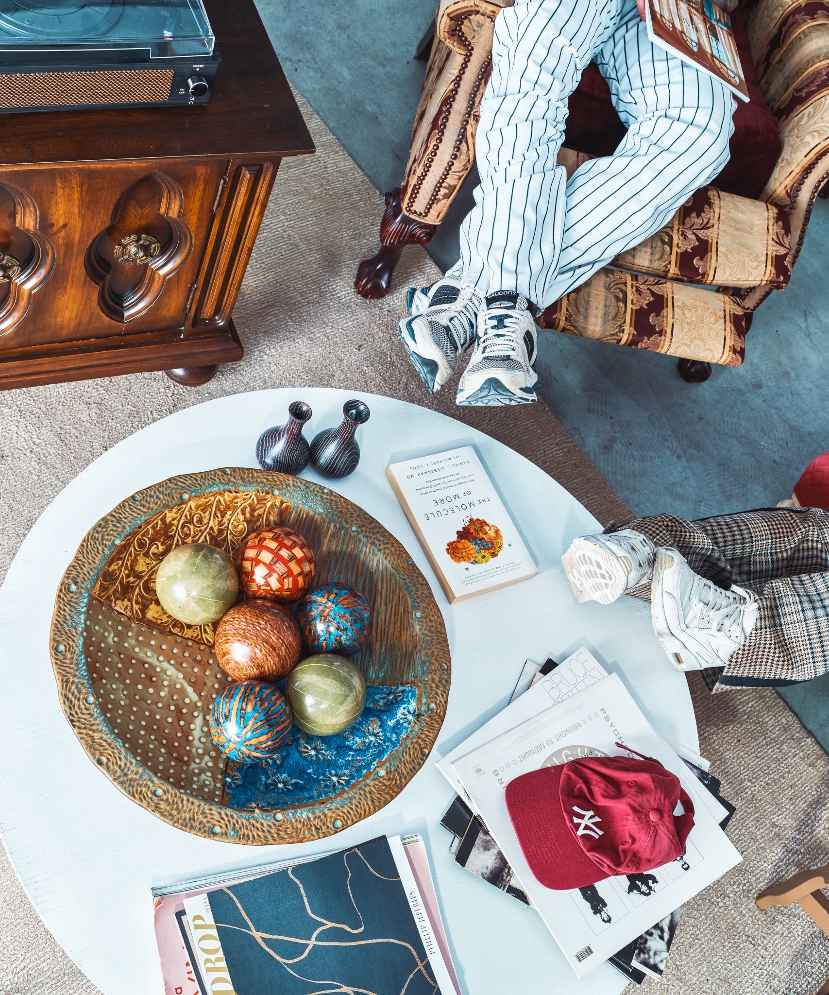 Ceramic Centerpiece Bowl with Balls