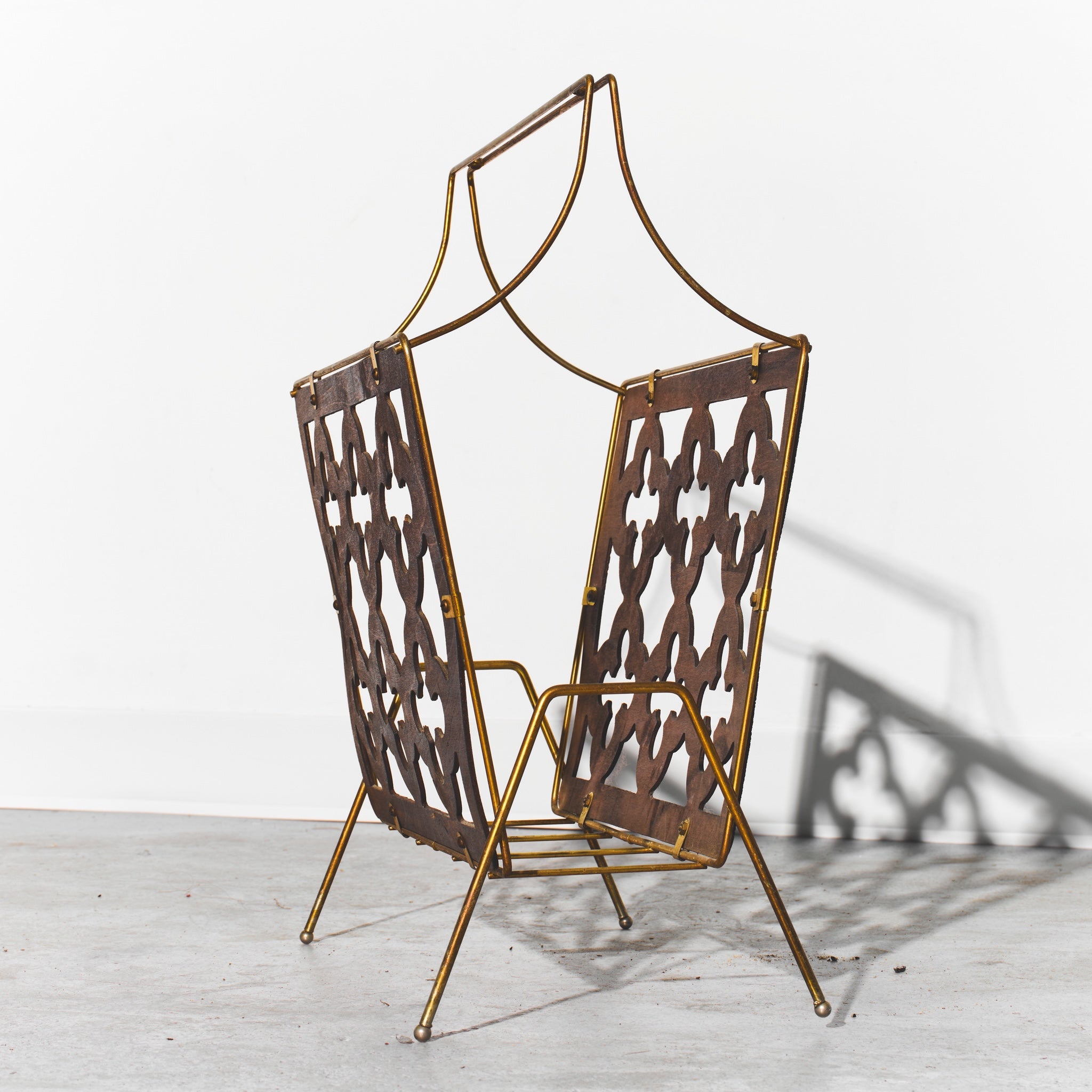 Mid-Century Modern Magazine Rack