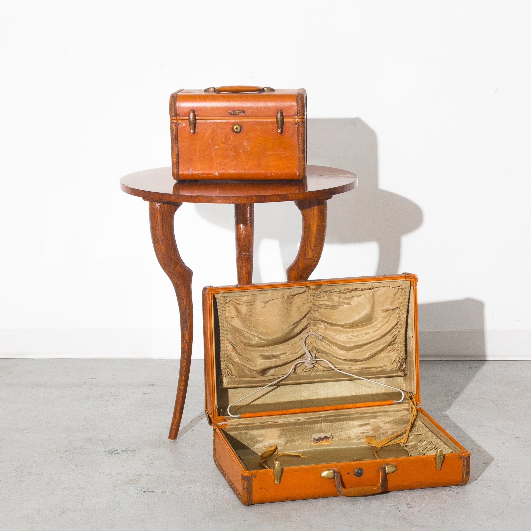 Vintage Antique Orange 1940s Samsonite Leather Luggage Set