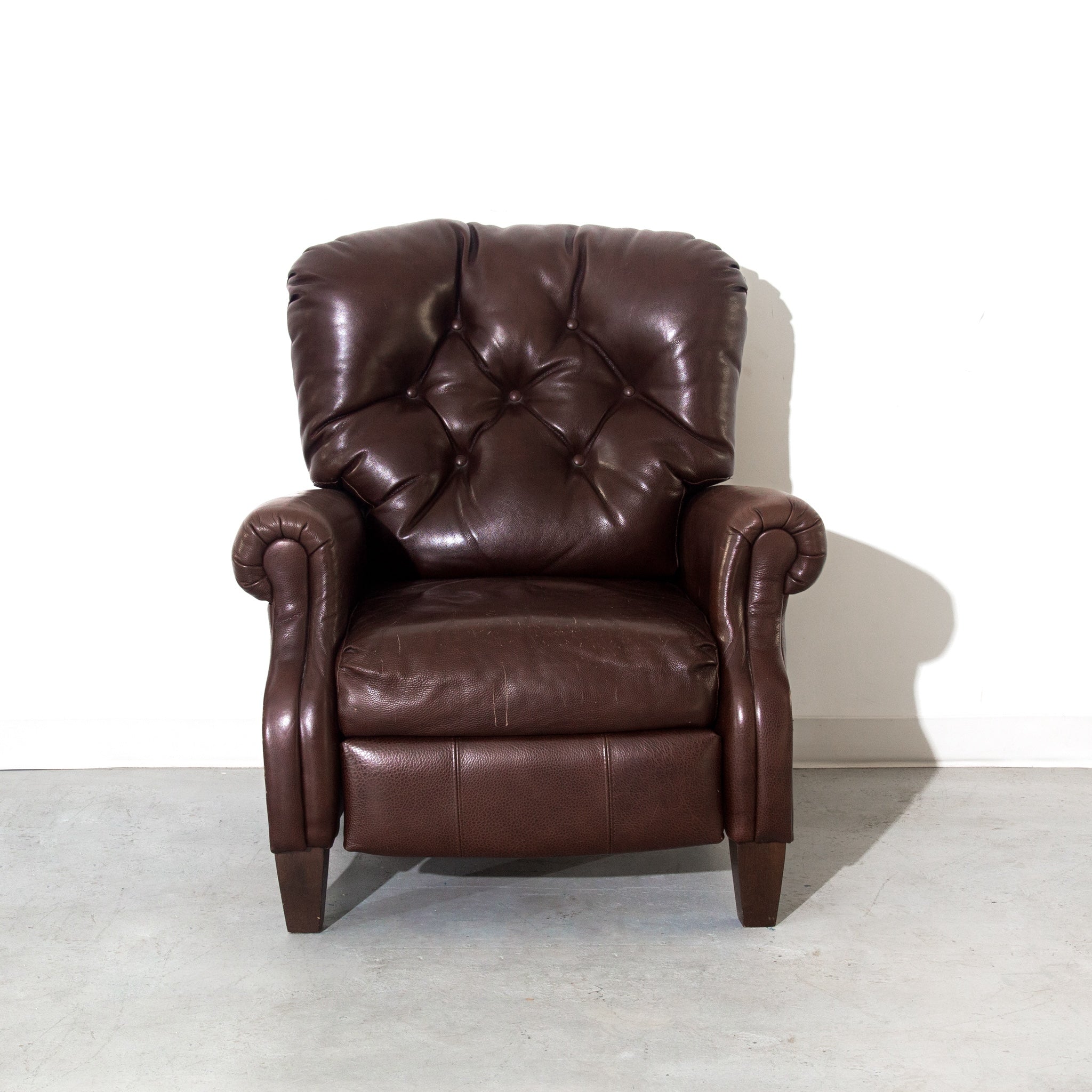 Vintage Brown Lane Furniture Leather Recliner Lounge Chair