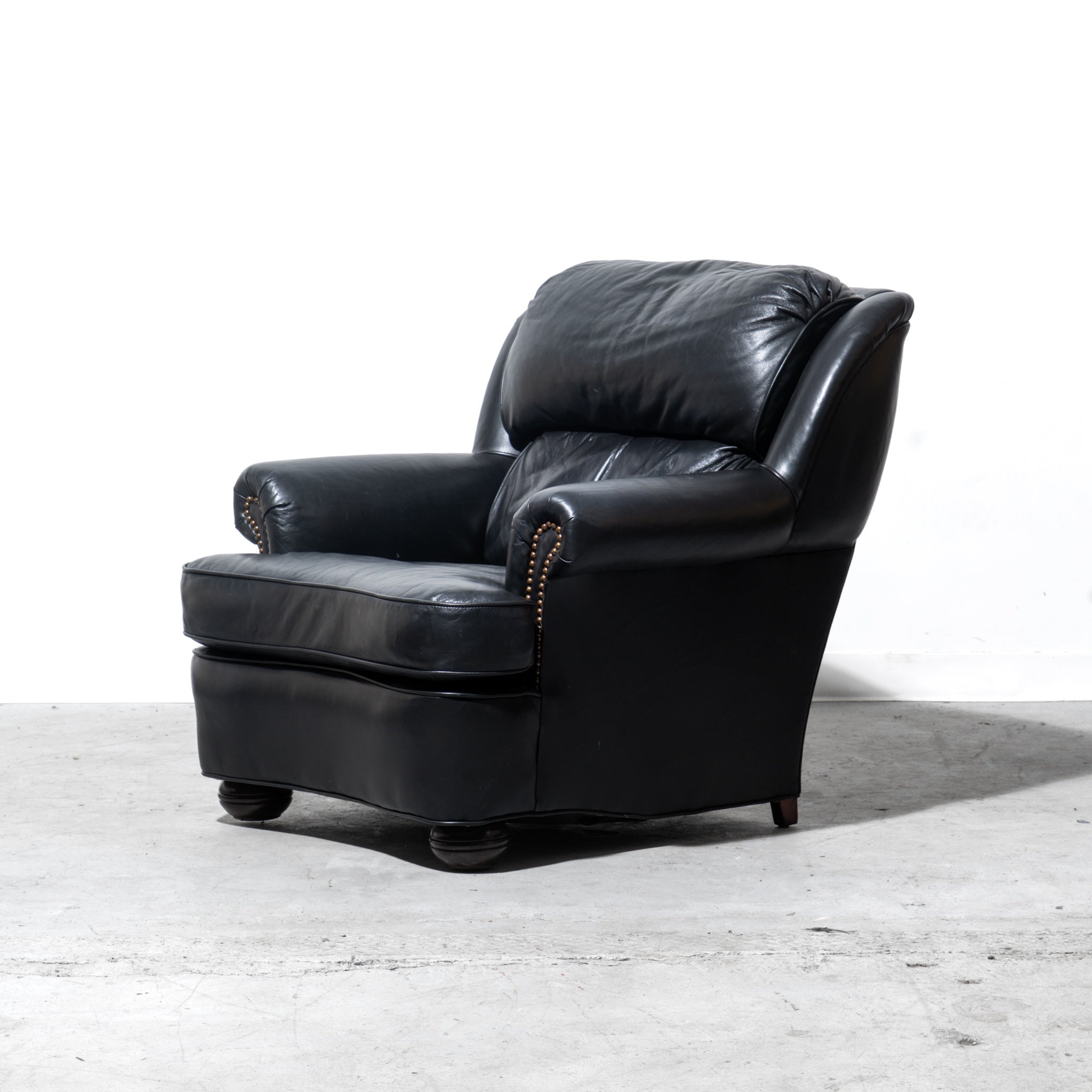 HickoryCraft Black Leather Armchair With Nailhead Accents