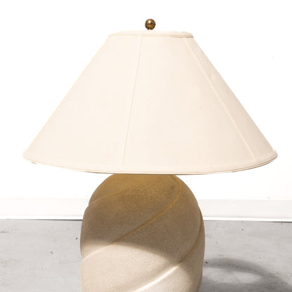 Cream Postmodern Ceramic Table Lamp
