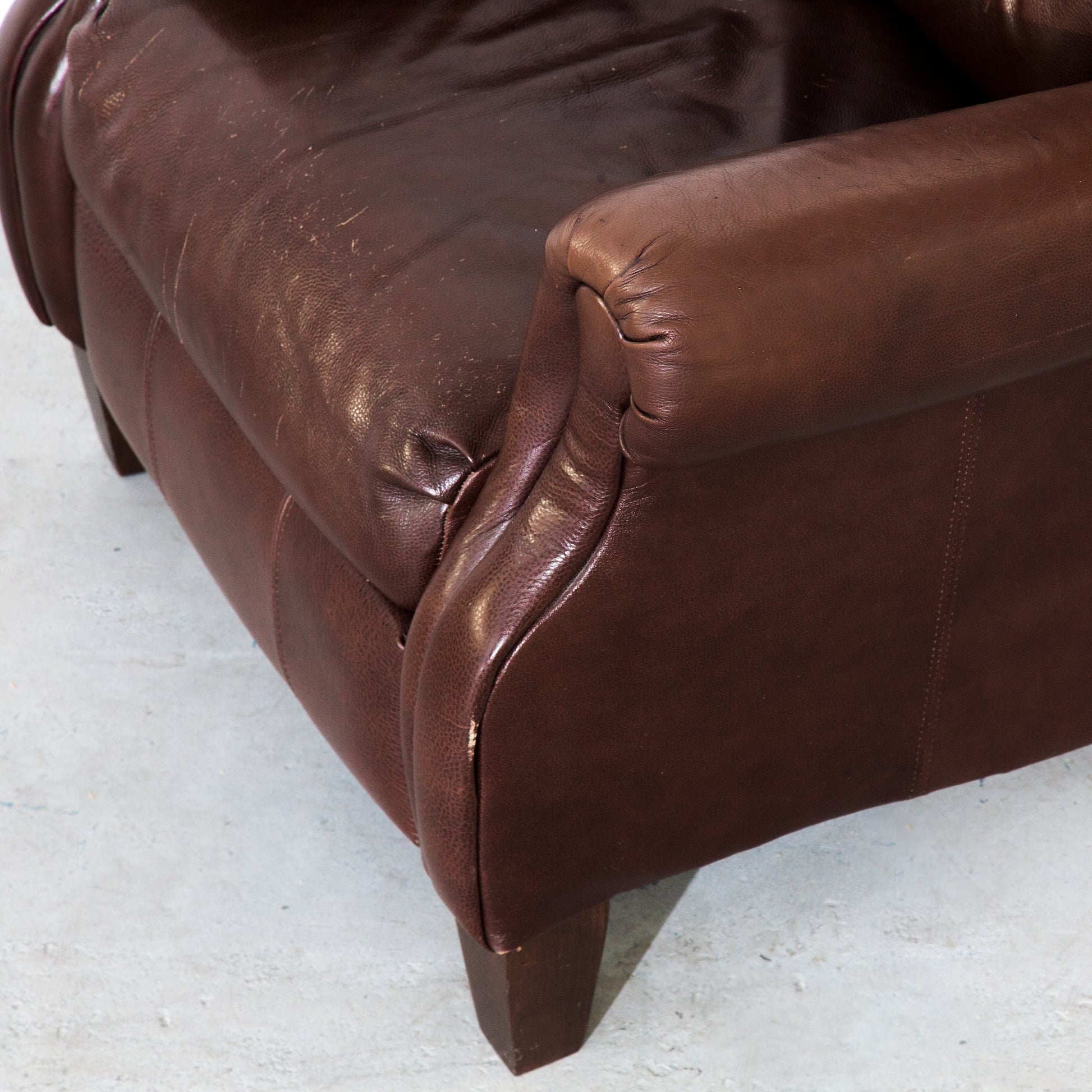 Vintage Brown Lane Furniture Leather Recliner Lounge Chair