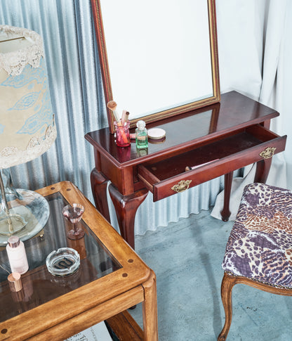 Queen Anne Style Classical Cherry Table